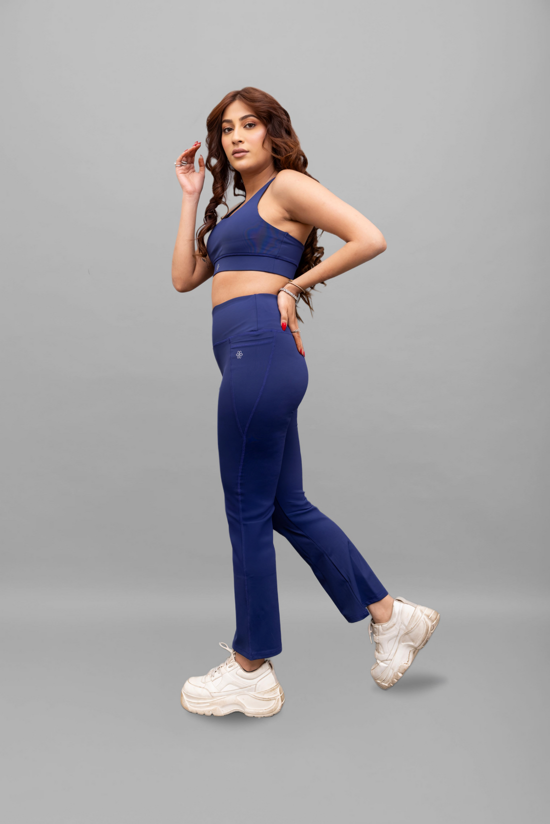 Essential Navy Flare pants