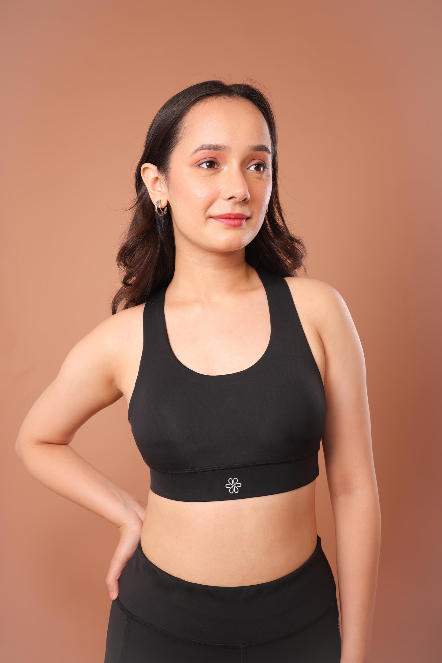 T-Criss Cross Noir Sports Bra