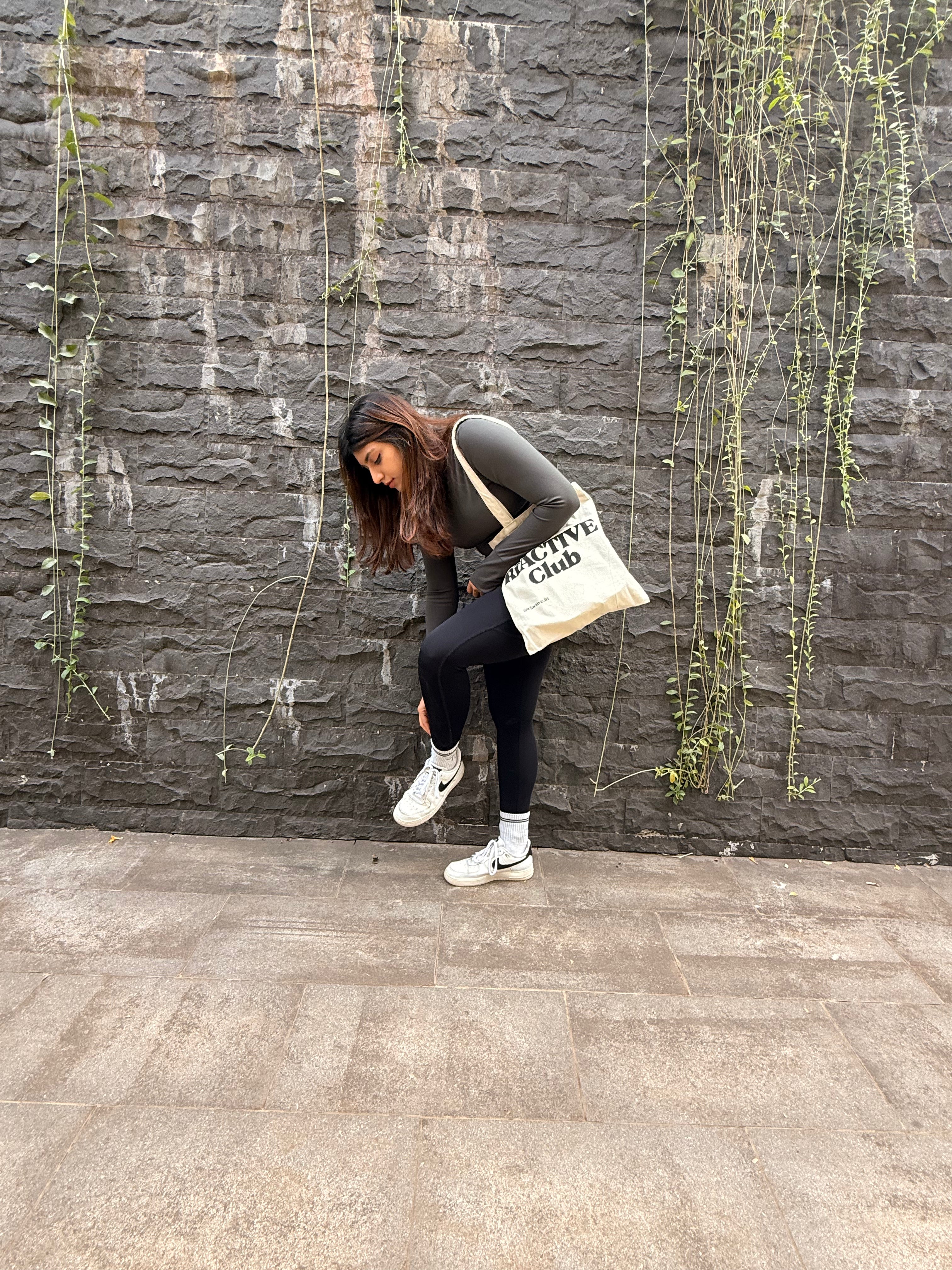 Define Clay Long Sleeves Top