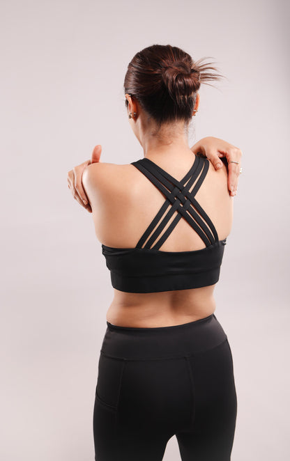 T-Criss Cross Noir Sports Bra