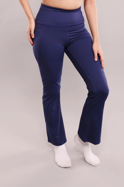 Essential Navy Flare pants